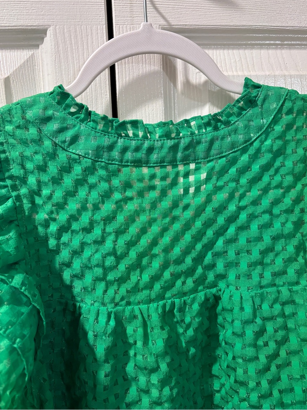 Entro Kelly Green Seersucker Plaid Ruffle Flutter Sleeve Top L - Picture 7 of 7